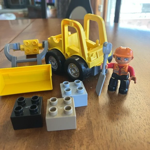LEGO Duplo Set- Front Loader #5650 - Picture 7 of 9
